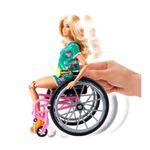 Barbie-Fashionista-En-Silla-De-Ruedas-Juegos-de-moda-TOY4759