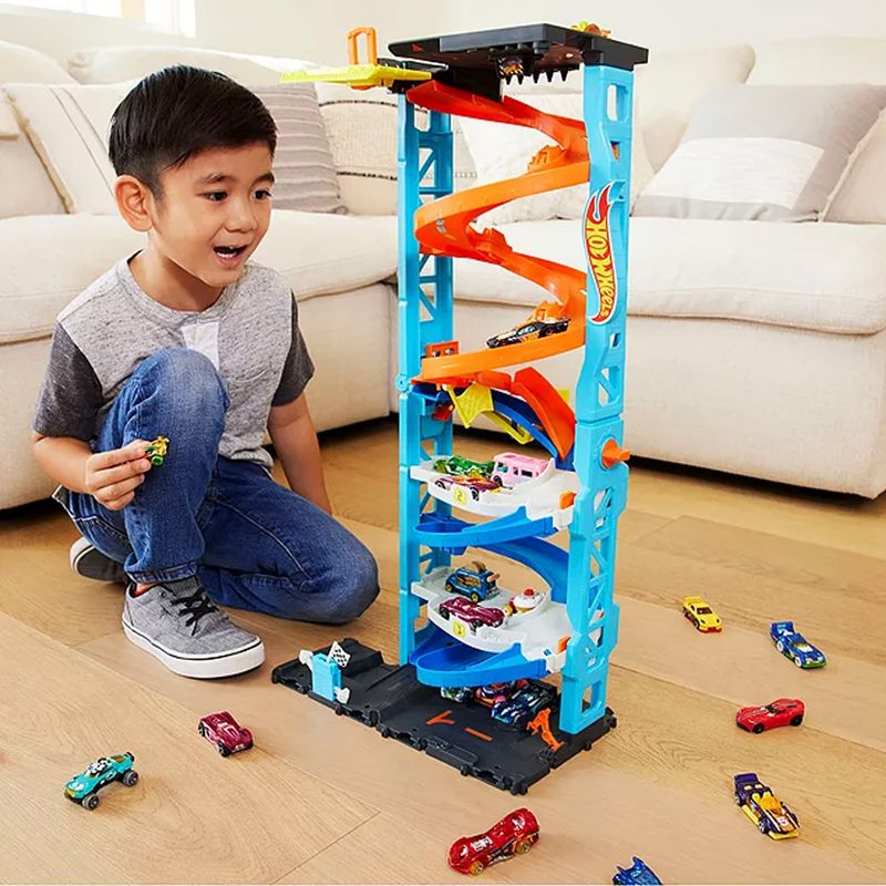 Hotweels-city-transfrm-TOY5295_4